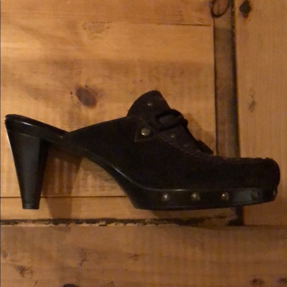 Stuart Weitzman Suede Clogs - Picture 2 of 8